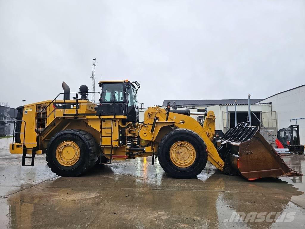 CAT 988 K Kolesni nakladalci