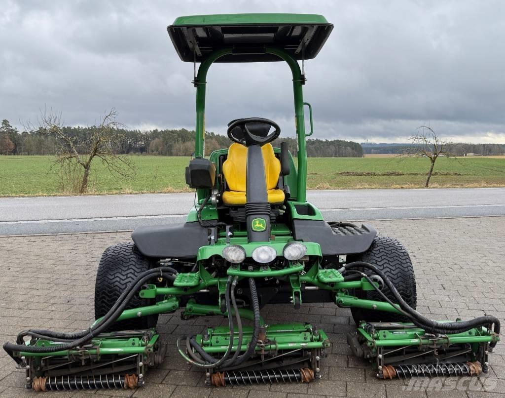 John Deere 8700 A Kosilnice za zunanji prostor