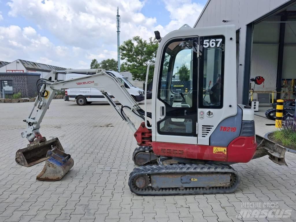 Takeuchi TB 219 Mini bagri <7t