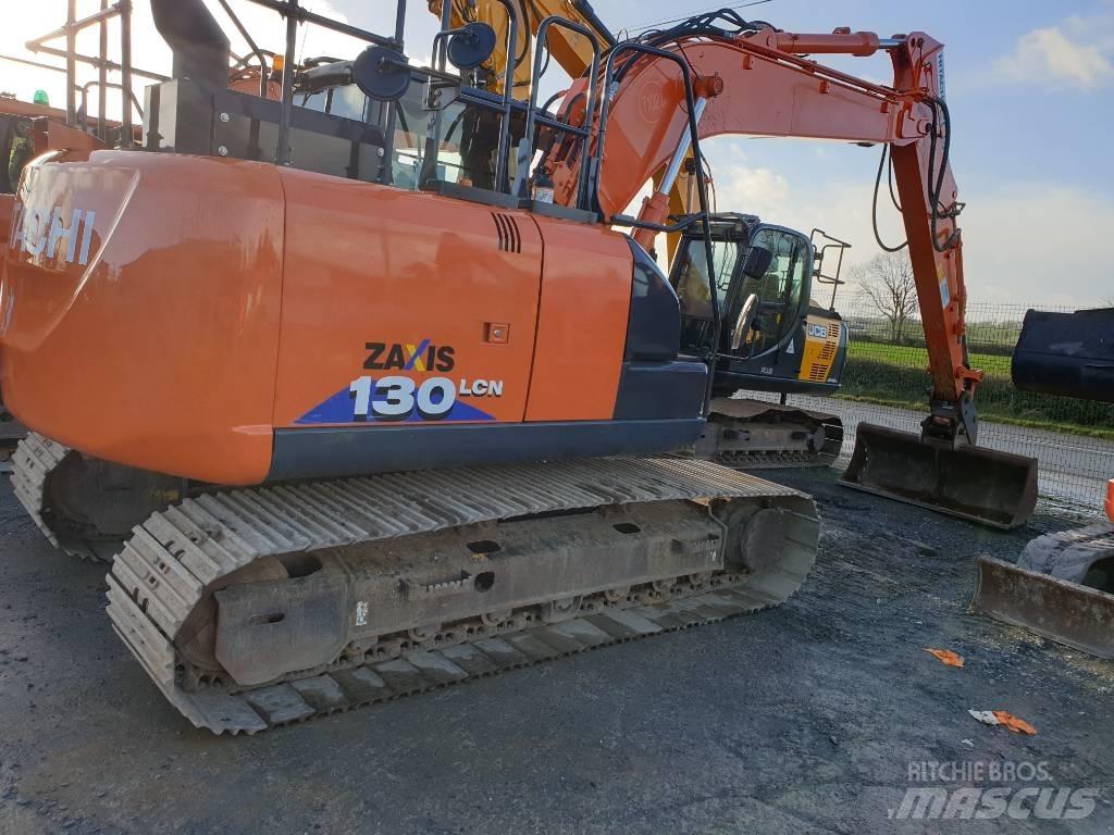 Hitachi Zx130-5 Bagri goseničarji