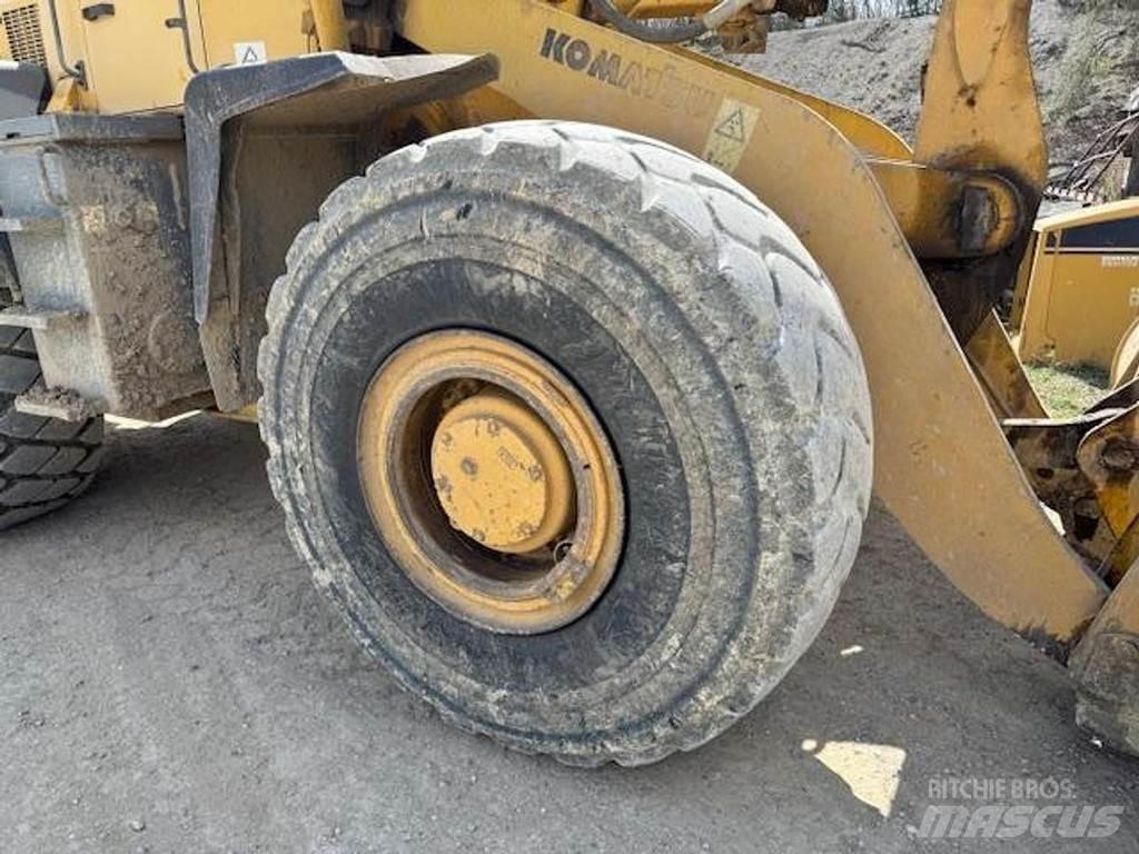 Komatsu WA 470-3H Kolesni nakladalci