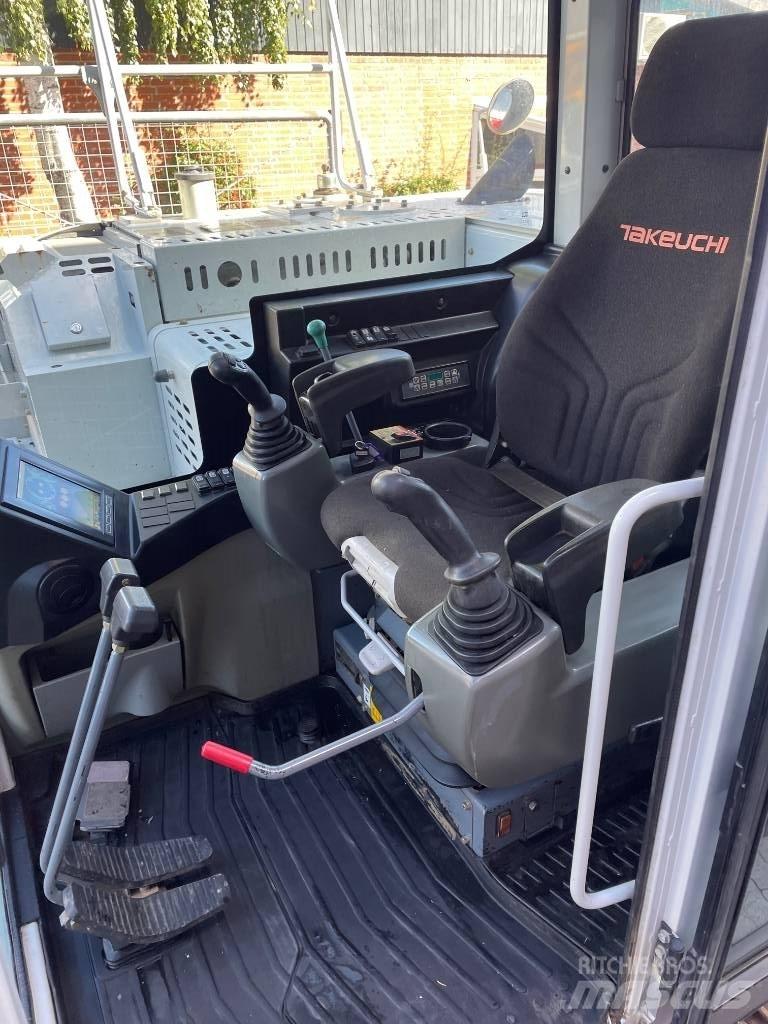 Takeuchi TB2150 Bagri goseničarji