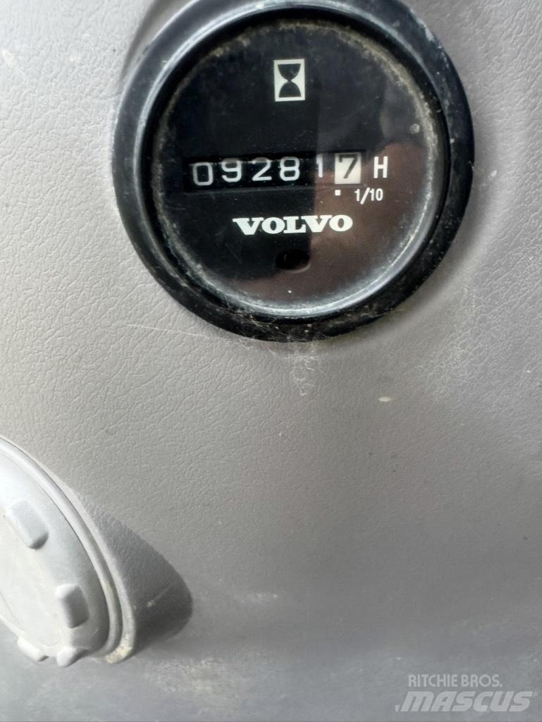 Volvo ECR235DL Bagri goseničarji