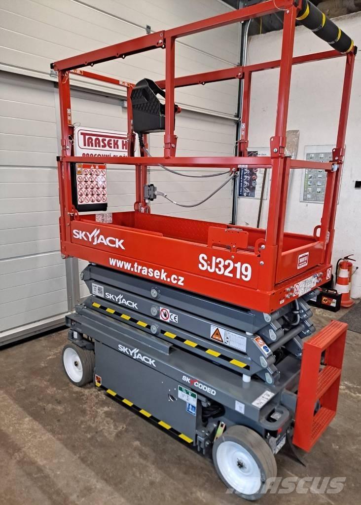 SkyJack SJ 3219E Škarjaste dvižne ploščadi