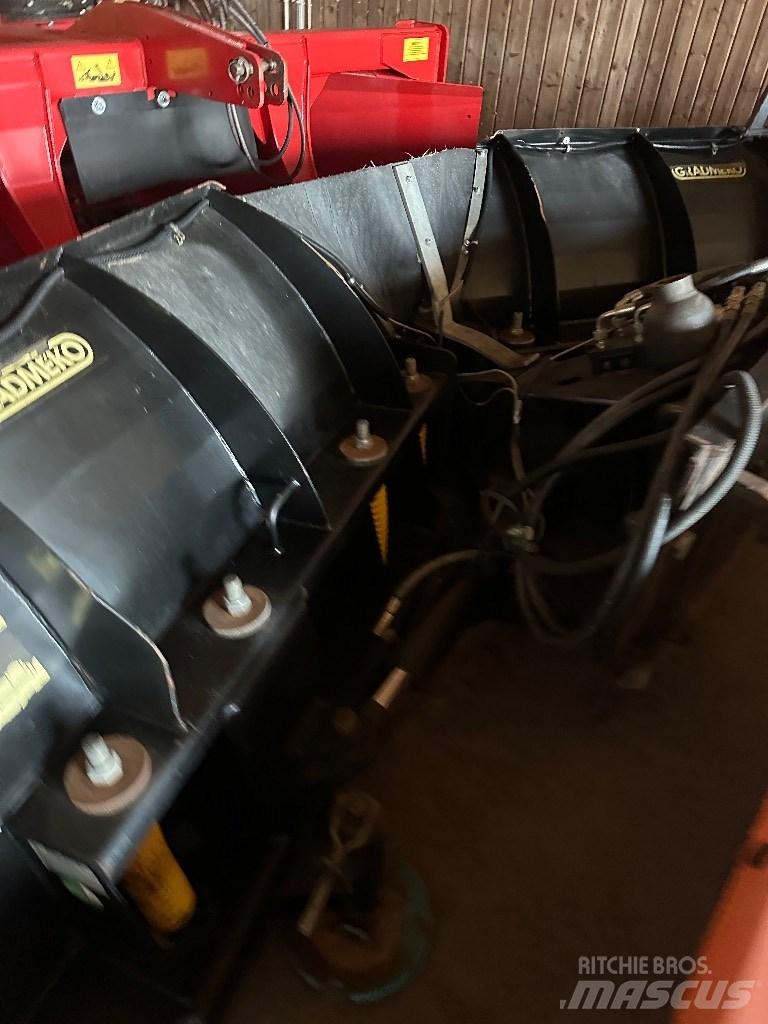 Gradmeko 320 v Snežne deske in plugi