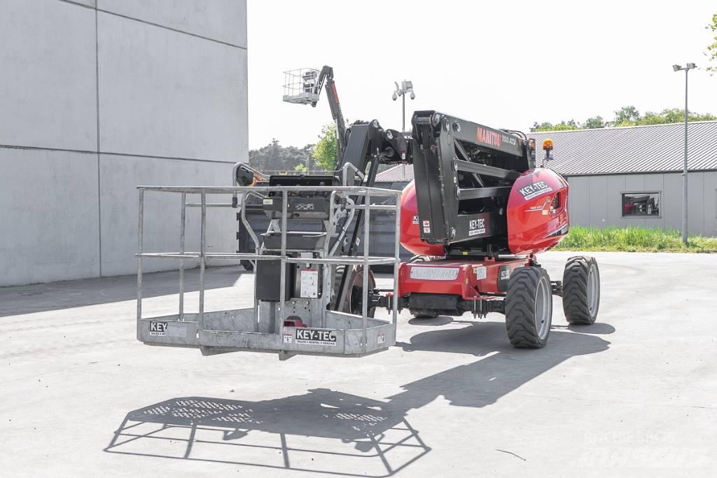 Manitou 160 ATJ Zglobne dvižne ploščadi