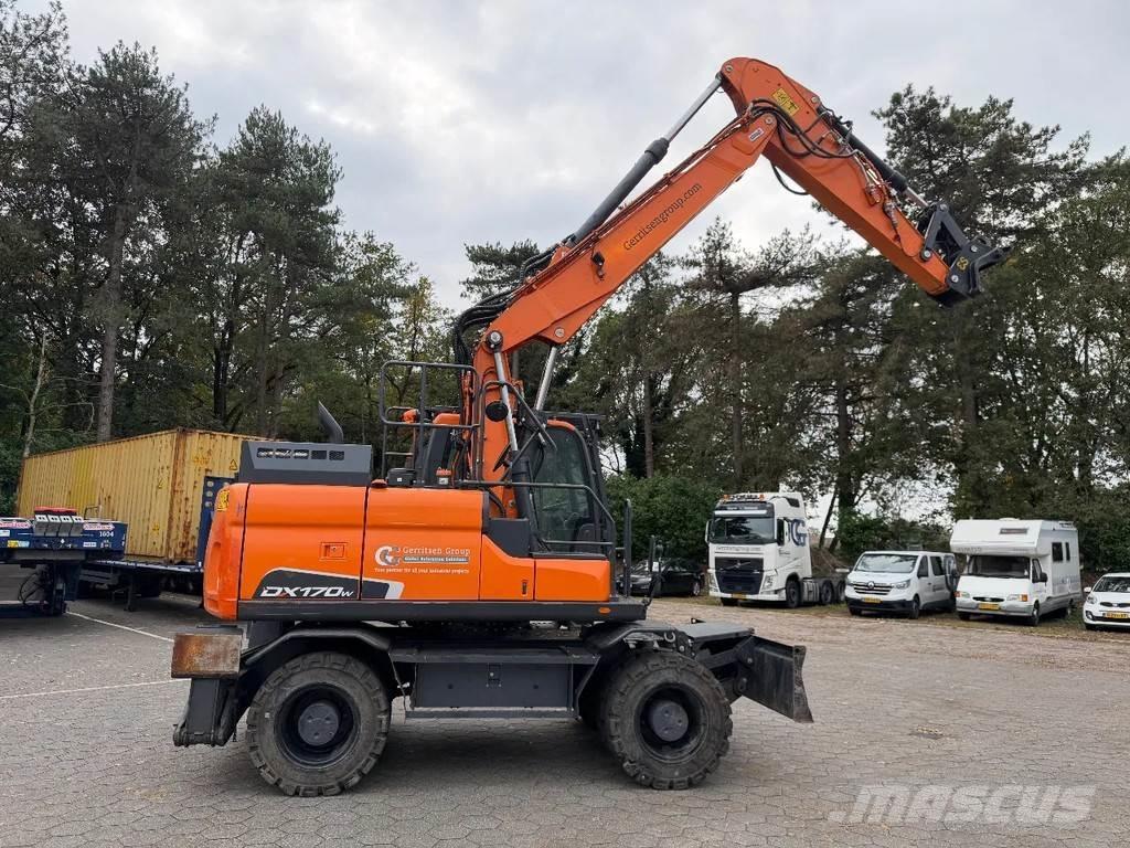 Doosan DX170W-5 Bagri na kolesih