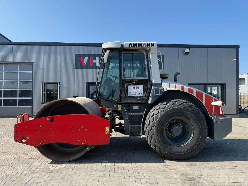 Ammann ASC 110 Enojni valjarji