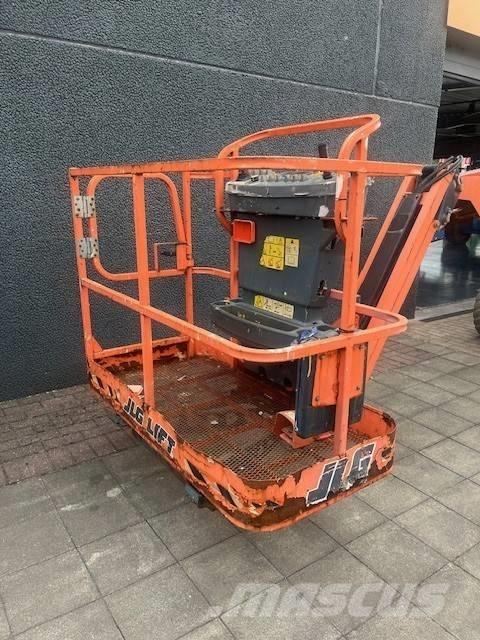 JLG M 450 AJ Zglobne dvižne ploščadi