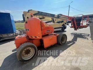 JLG M 450 AJ Zglobne dvižne ploščadi