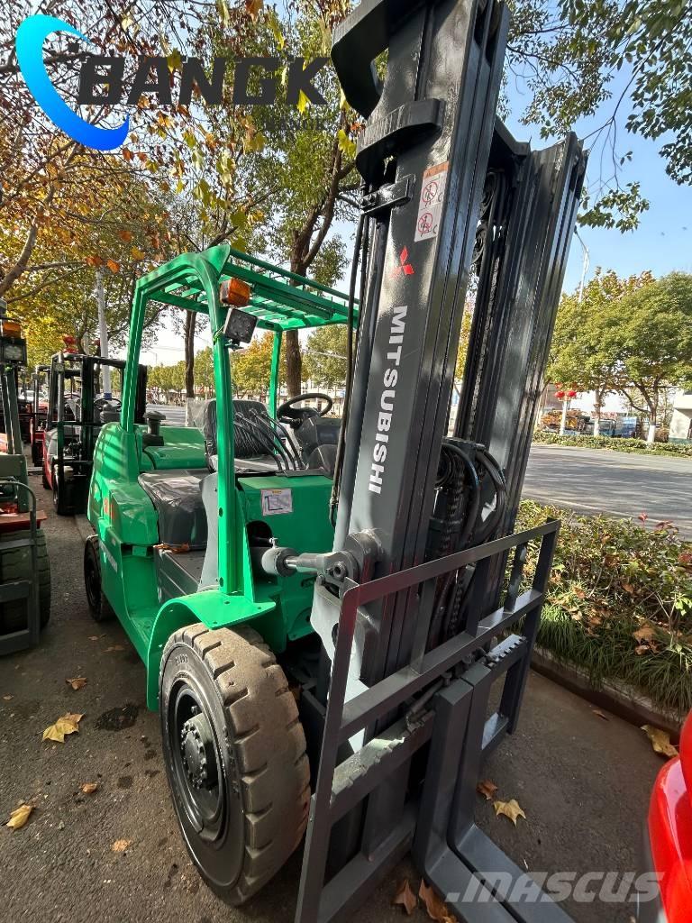 Mitsubishi FD 50 Dizelski viličarji