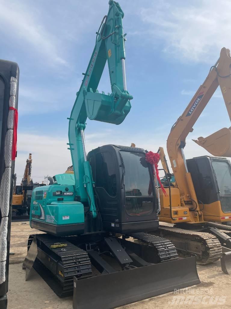 Kobelco SK 75 Midi bagri 7t – 12t