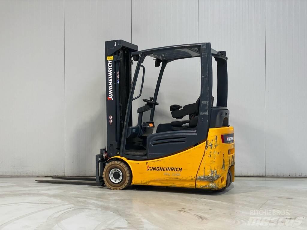 Jungheinrich EFG216k Električni viličarji
