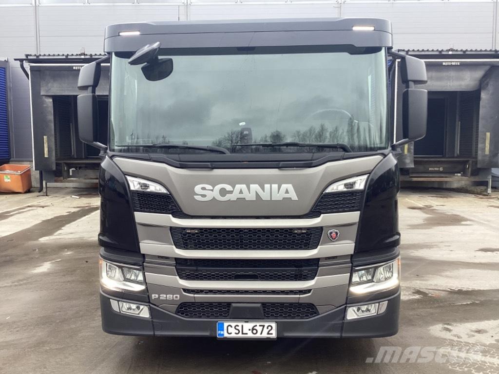 Scania P 280 CNG Tovornjaki zabojniki