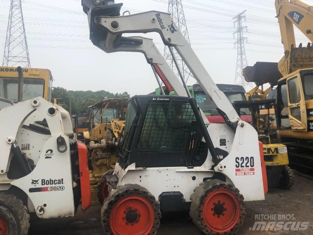 Bobcat S 220 Skid steer mini nakladalci