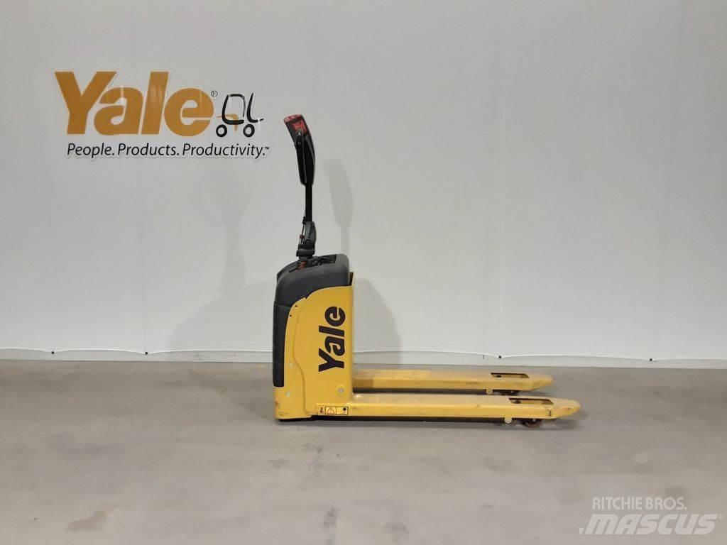 Yale MPSC12 Električni nizko dvižni viličar