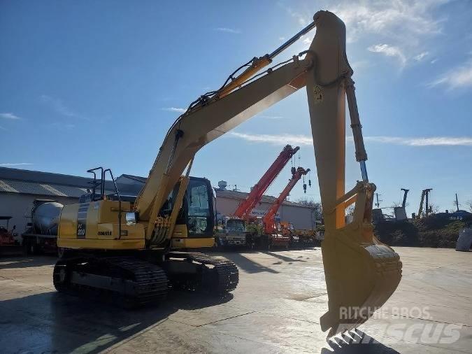 Komatsu PC 200 Bagri goseničarji