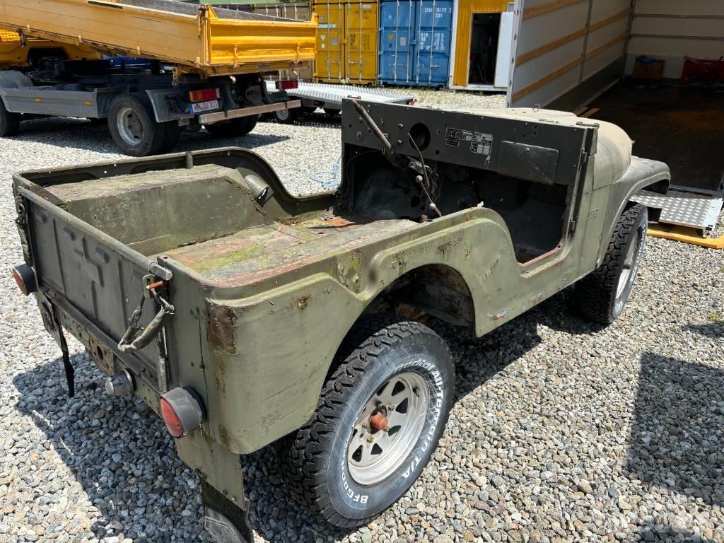 Jeep CJ 5 Kaiser Avtomobili