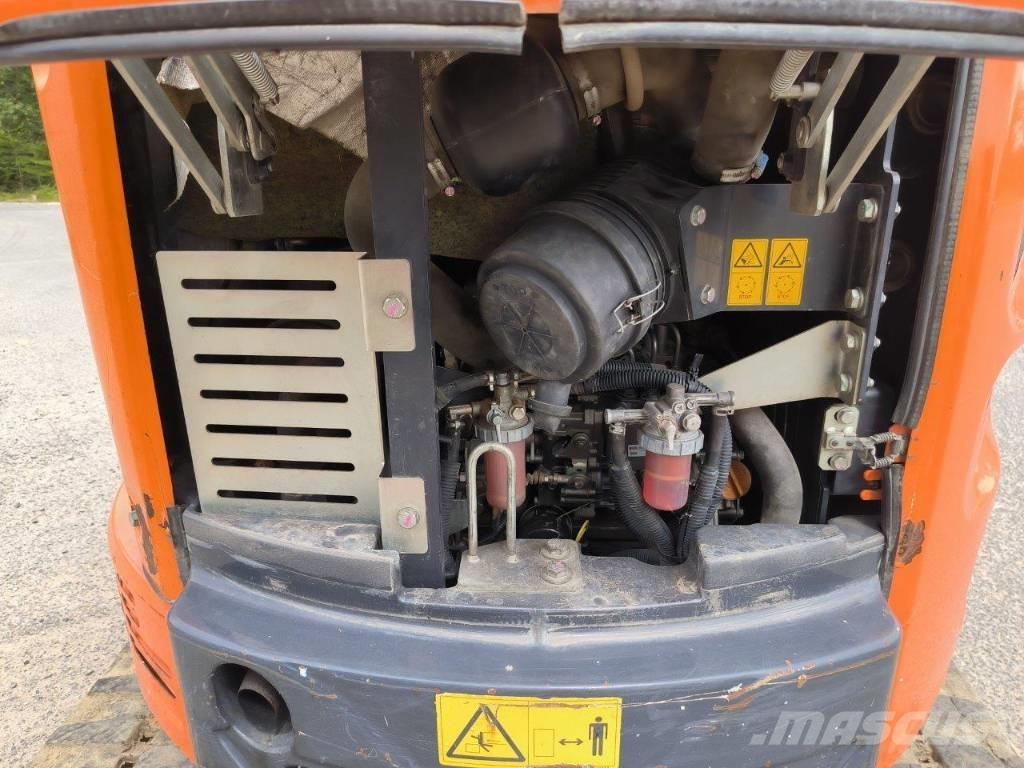 Hitachi ZX 26 U-5A Mini bagri <7t