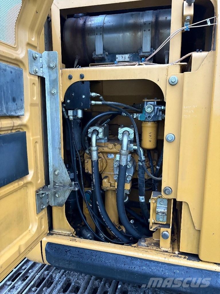 CAT 320ERR Bagri goseničarji