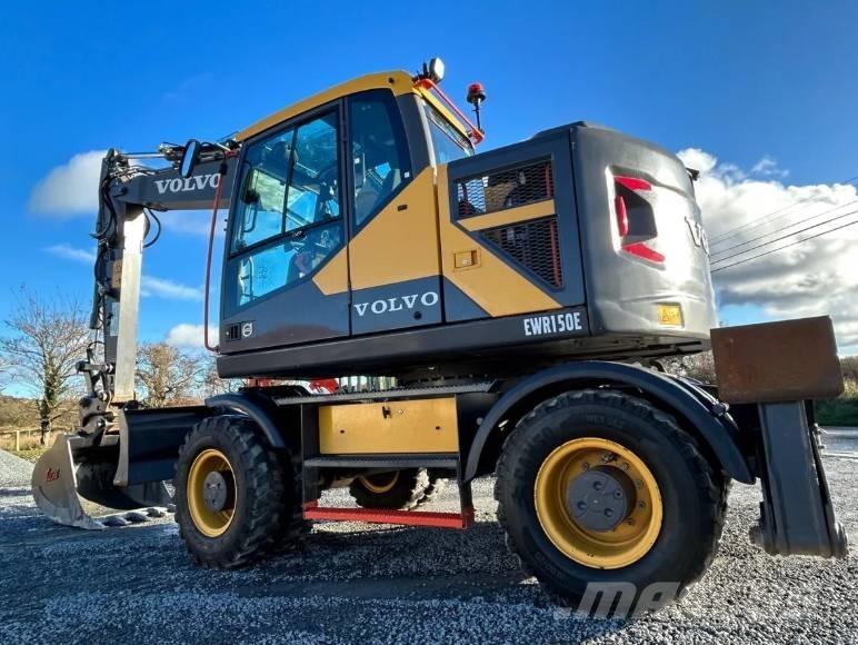 Volvo EWR 150 E Bagri na kolesih