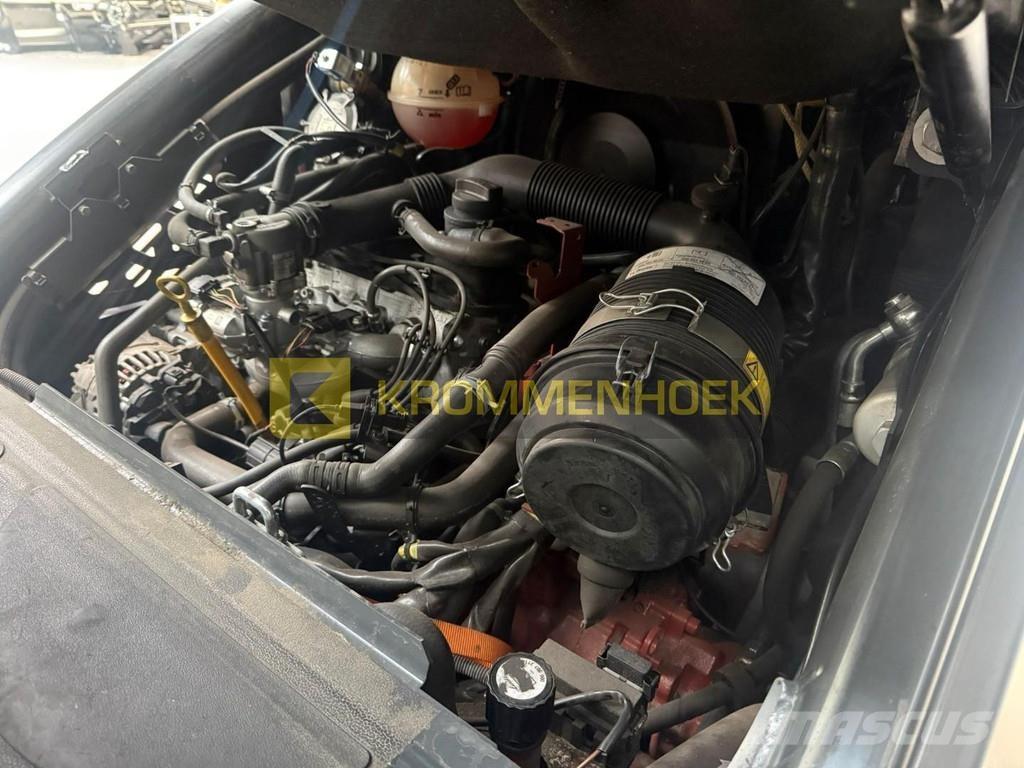 Linde H 30 T Plinski viličarji