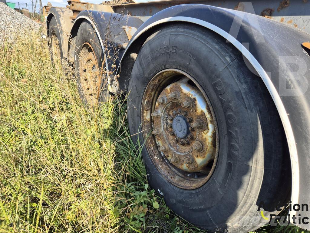 Renders N3ST31L Polprikolice s ponjavo