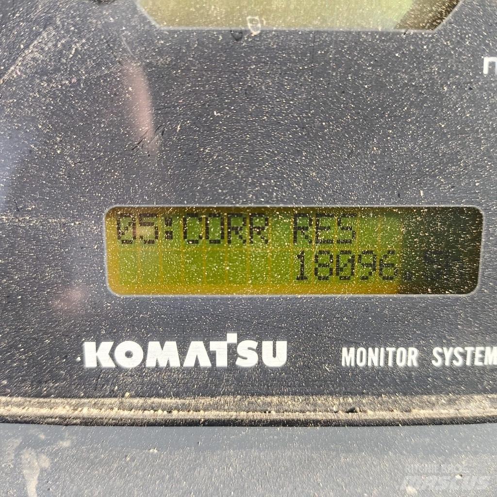 Komatsu D 65 PX-15 Buldožerji goseničarji