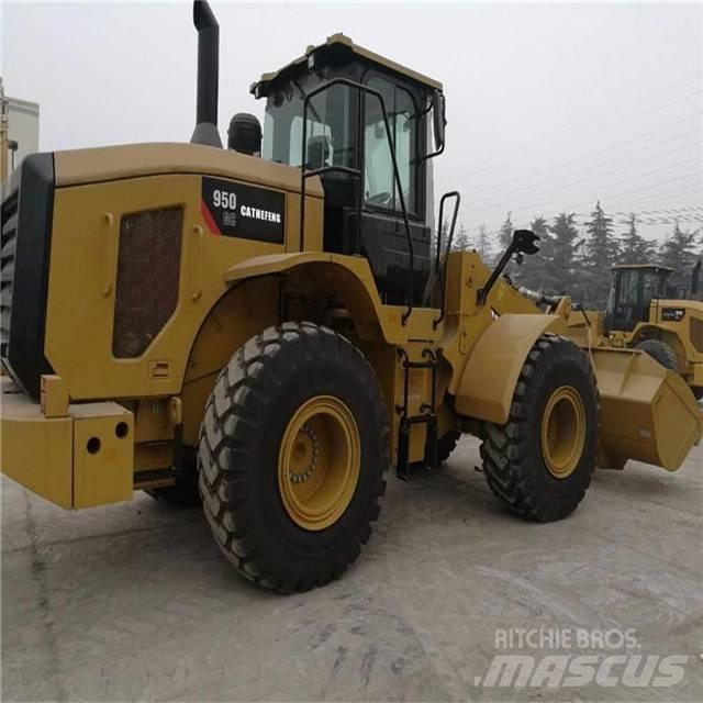 CAT 950K Kolesni nakladalci