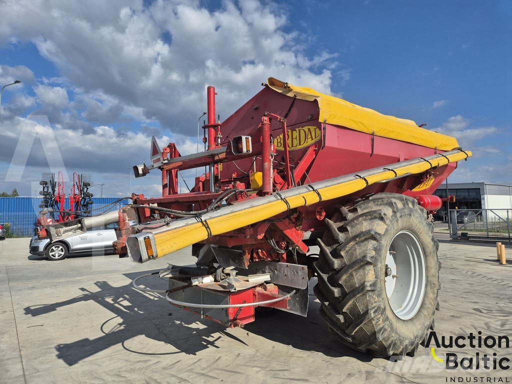 Bredal K 105 Trosilniki mineralnega gnojila