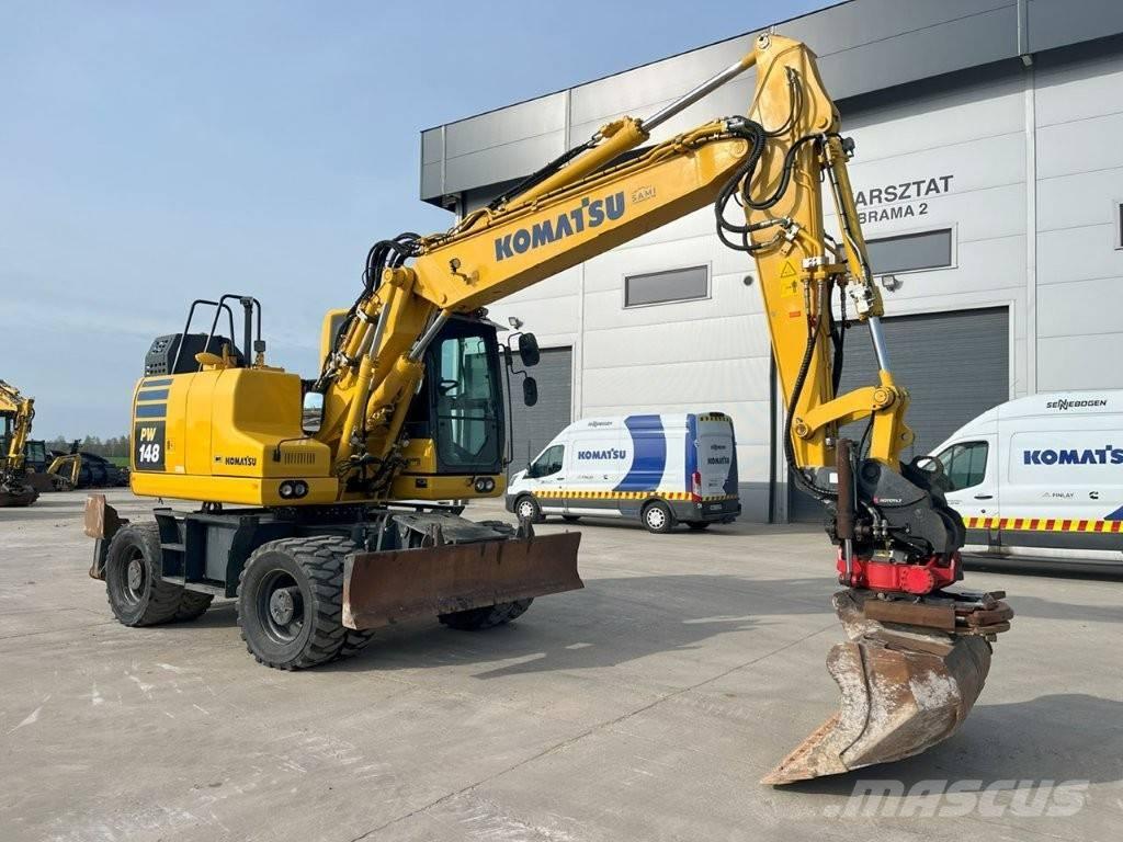 Komatsu PW 148-11 Bagri na kolesih