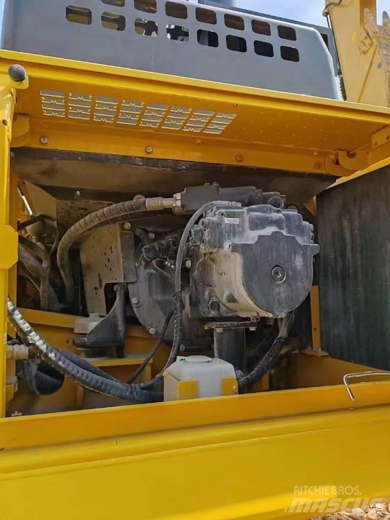 Komatsu 450LC-8 Bagri goseničarji