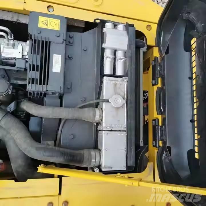 Komatsu PC120 Bagri goseničarji