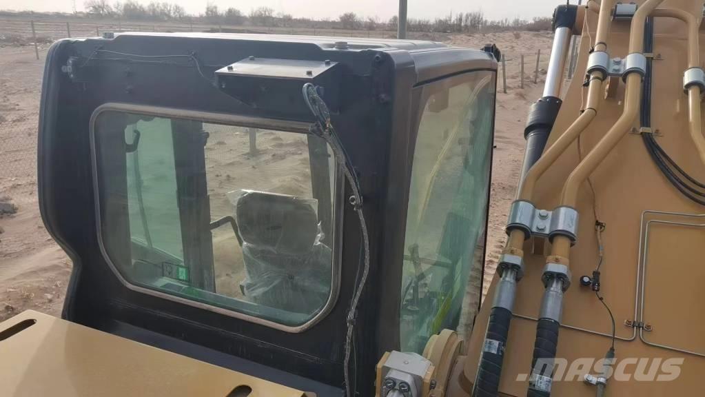 CAT 2022 CAT 350 Bagri na kolesih