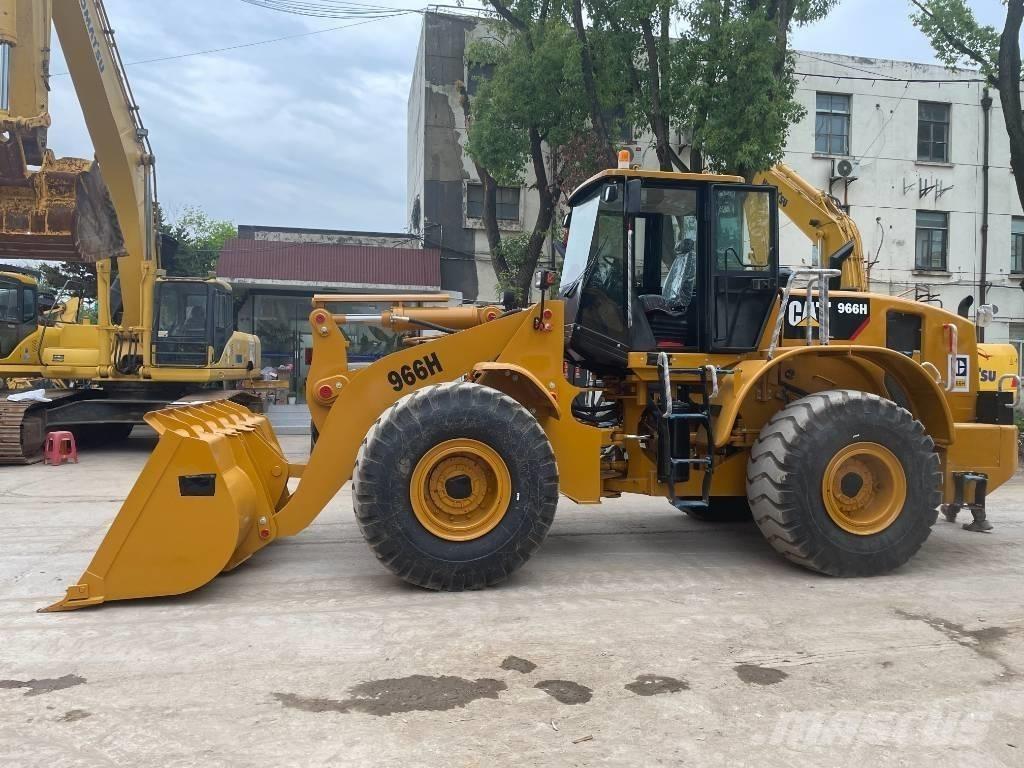 CAT 966H Kolesni nakladalci