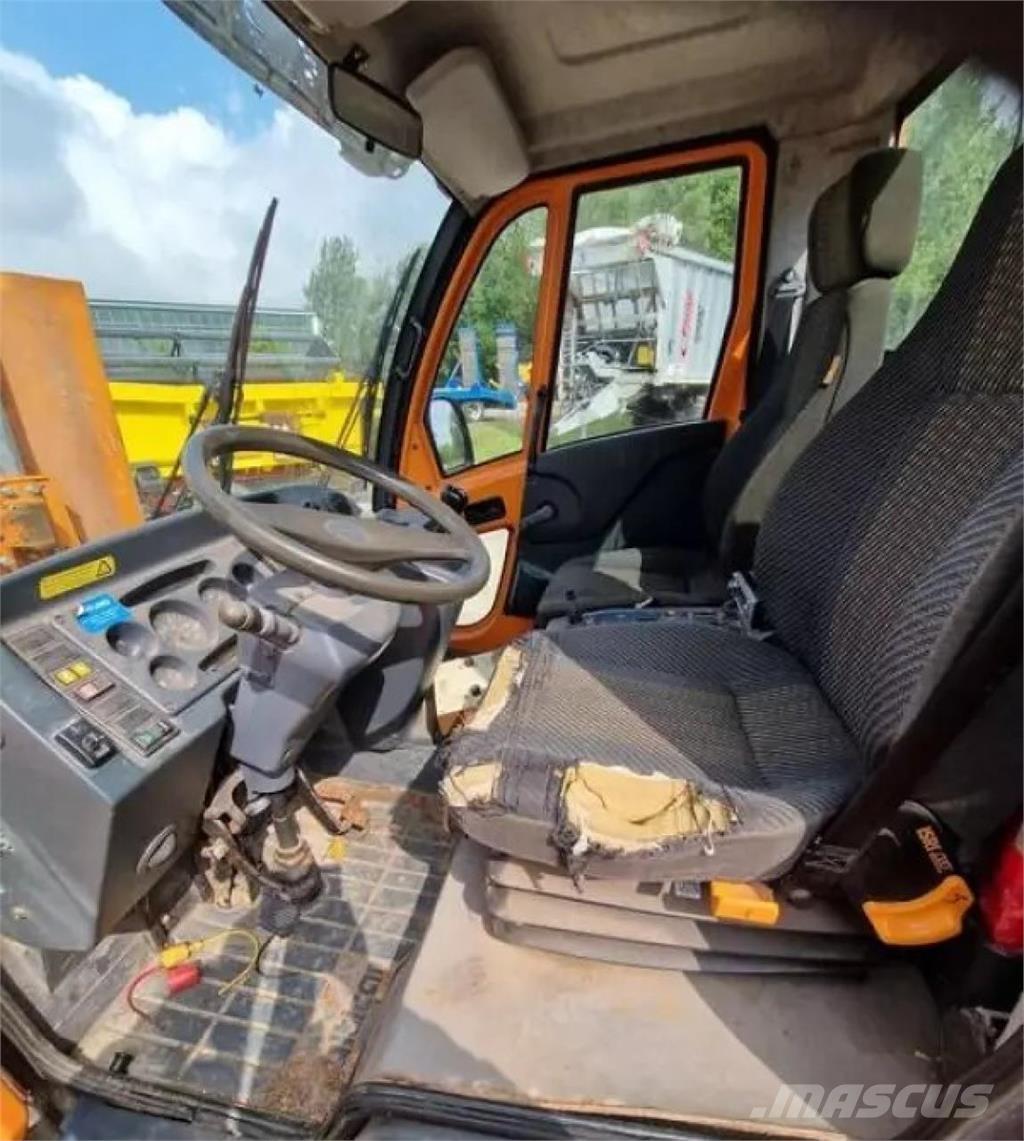 Multicar M 30 Vozila za prevoz delovne opreme