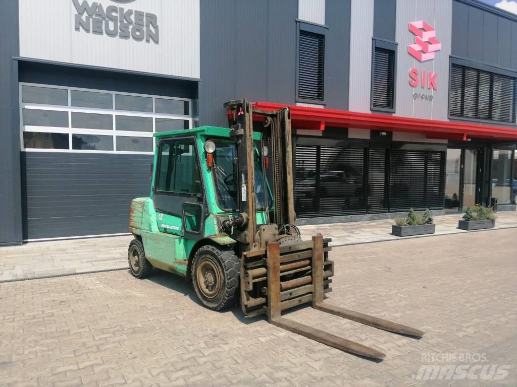Mitsubishi FD40 Dizelski viličarji