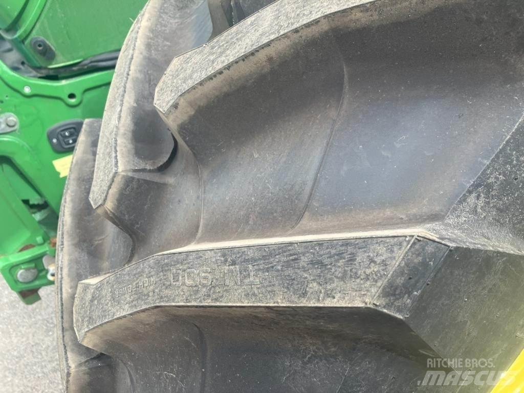 John Deere 6250R Traktorji