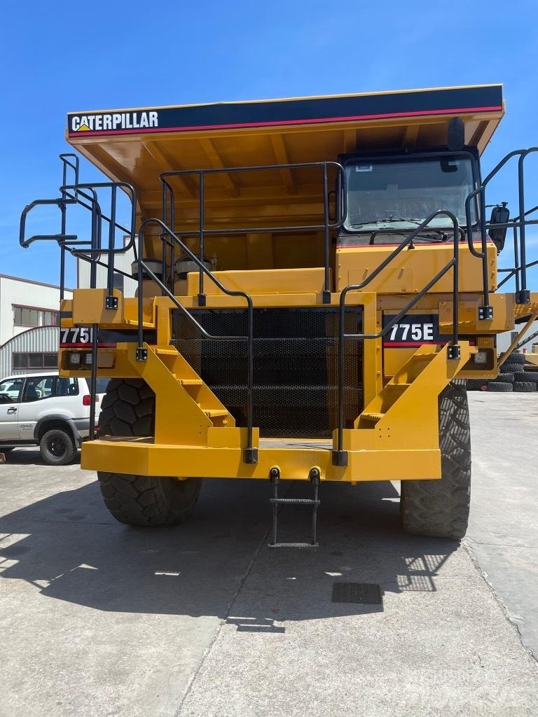 CAT Dumper 775E Togi demperi