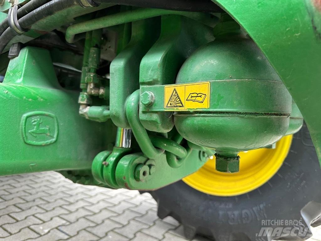 John Deere 6920 S Traktorji