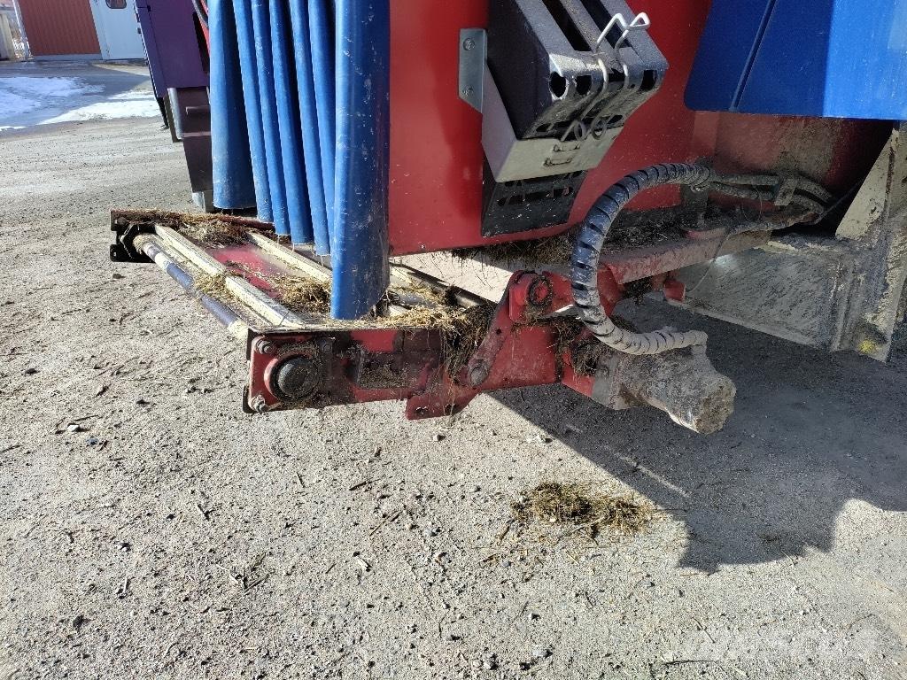 Siloking Compact 16 Hranilnice živine