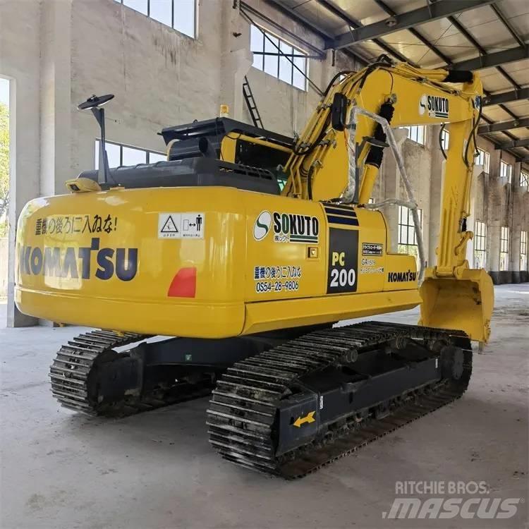 Komatsu PC200-8 Bagri goseničarji