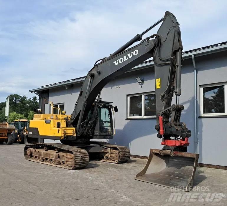 Volvo EC 300 D L Bagri goseničarji