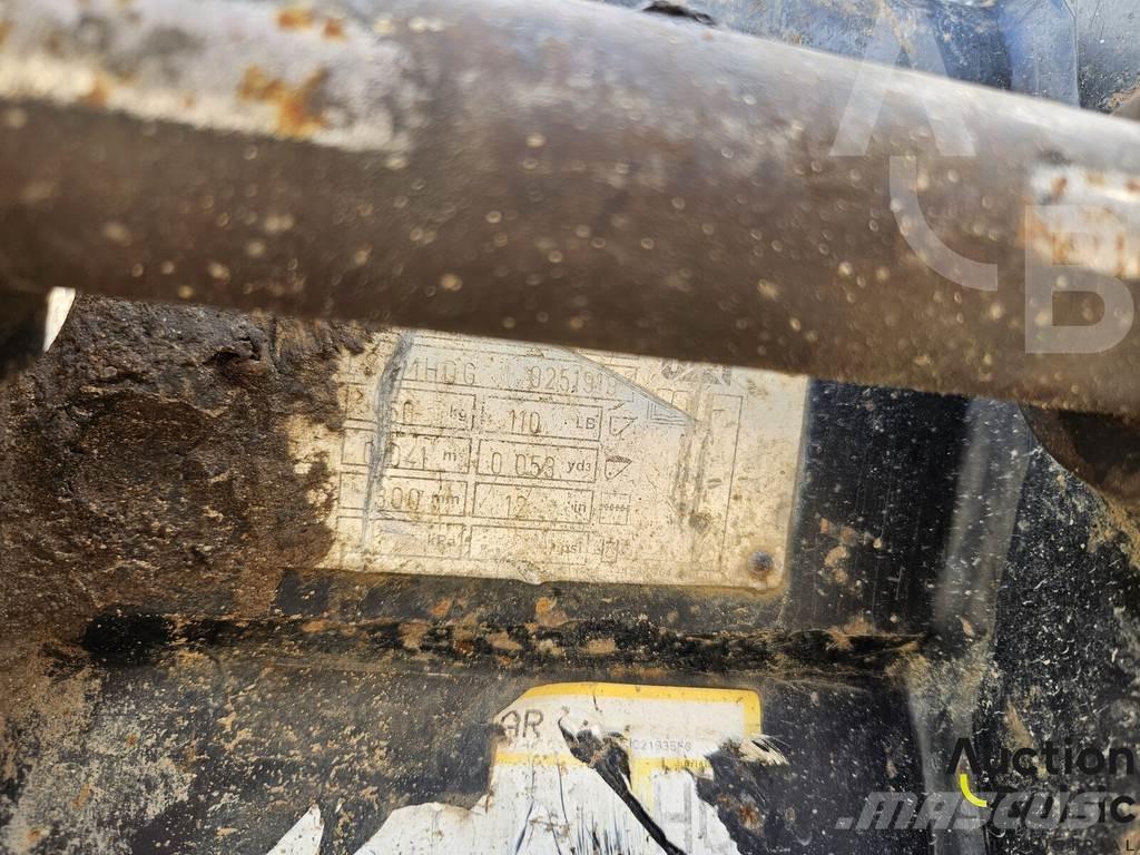 CAT 302.4 D Mini bagri <7t