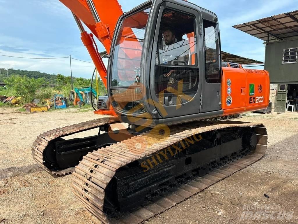 Hitachi EX 200-5 Bagri goseničarji
