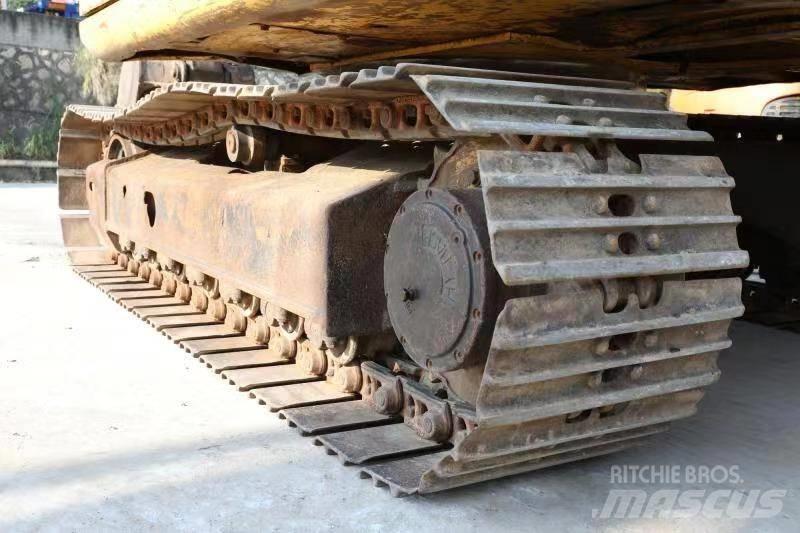 Komatsu PC 120-6E Mini bagri <7t