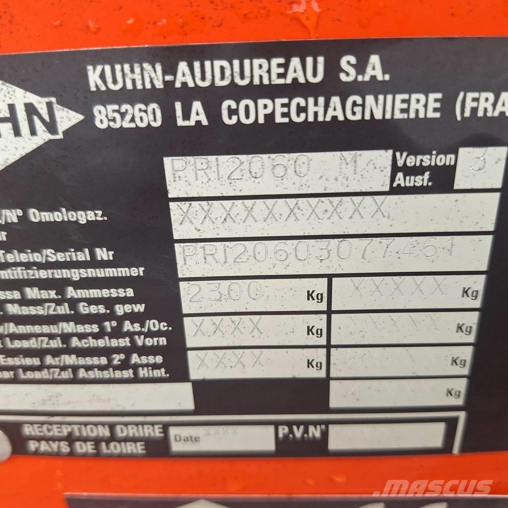Kuhn Primor 2060 M Rezač za bale, oprema za rezanje in odvijanje bal