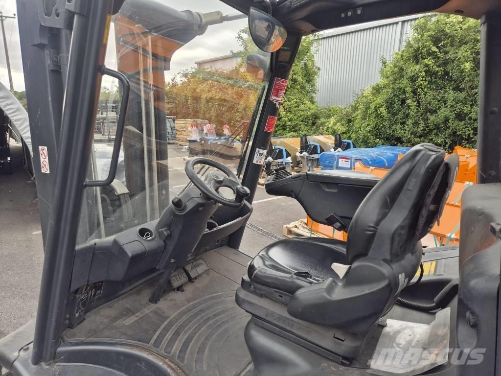 Linde H40D-02 Dizelski viličarji