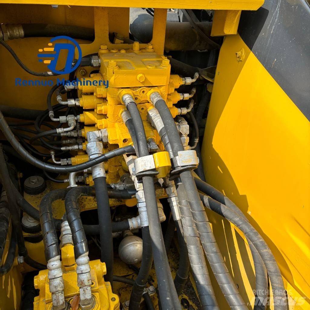 Komatsu PC 130 Bagri goseničarji