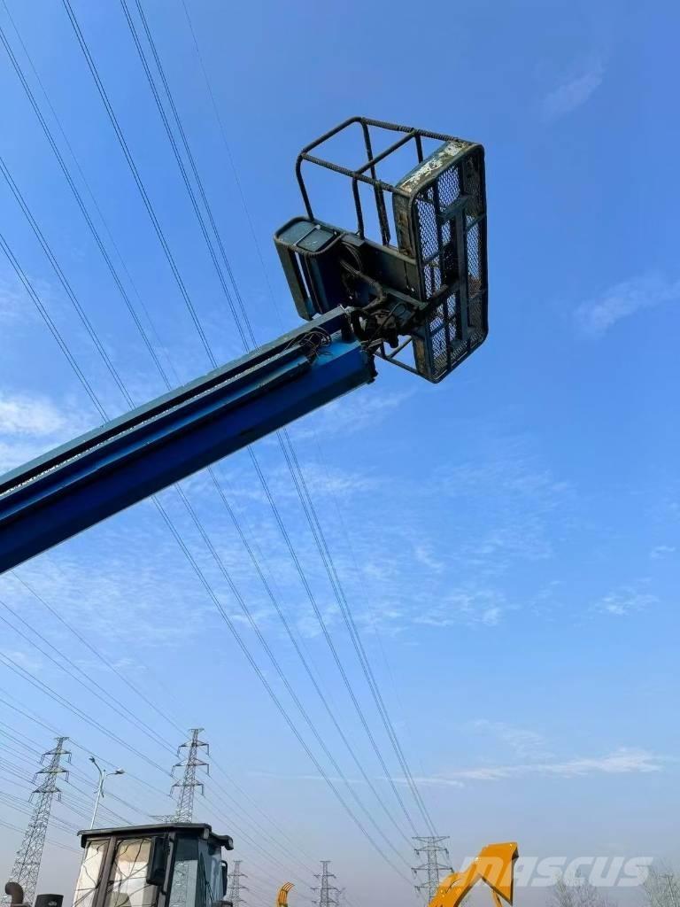 Genie S 60 Teleskopske dvižne ploščadi